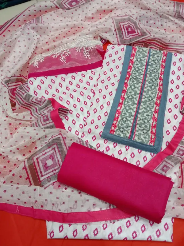 বুটিকস থ্রি পিস - Modern Day Classic Wear