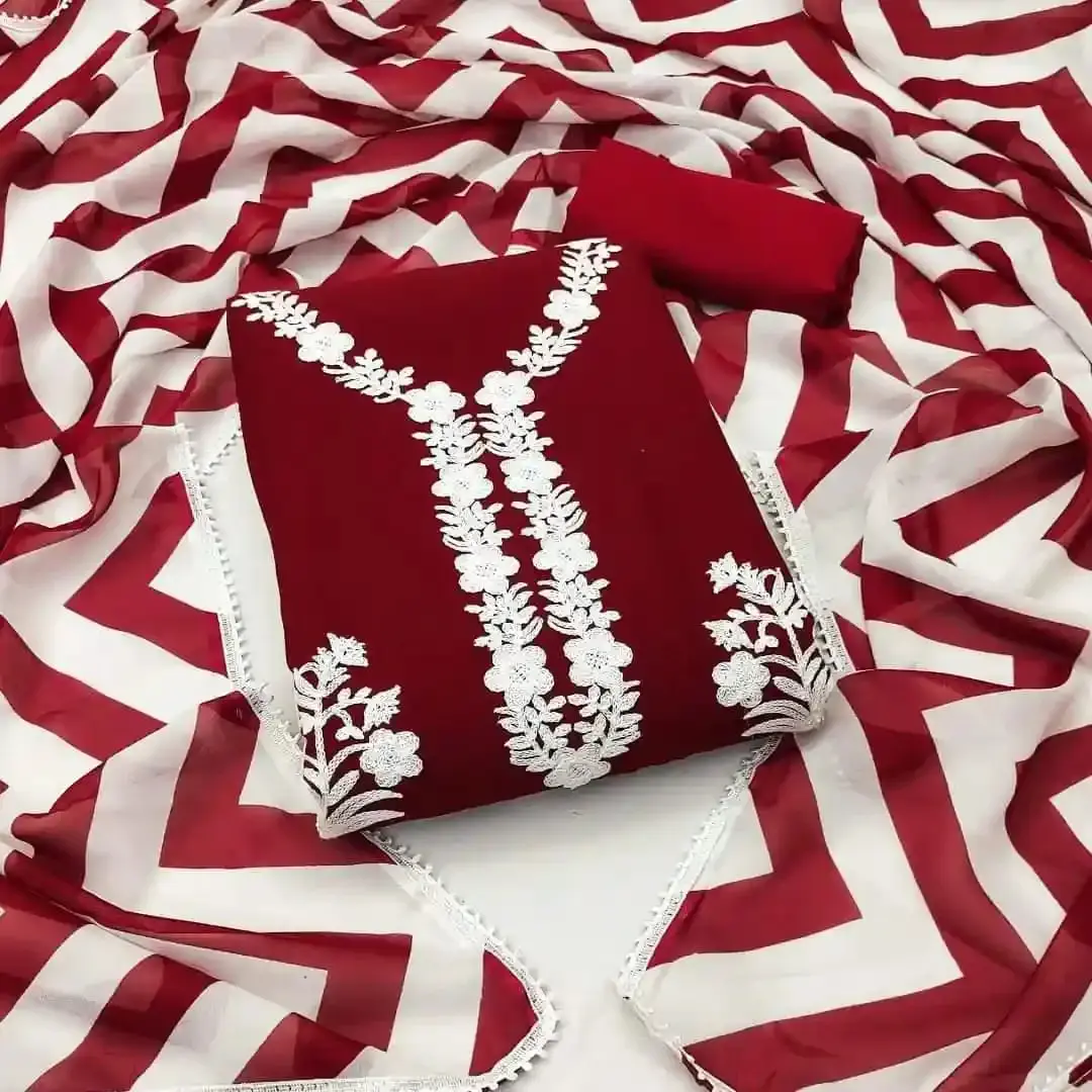 কাশ্মীরী আড়ি এম্ব্রডারী থ্রি-পিচ - Handcrafted Cultural Fashion