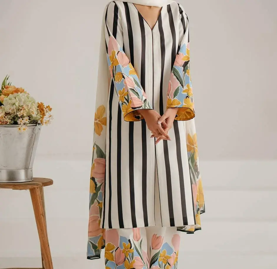 Digital Print Three Piece Stylish Outfit