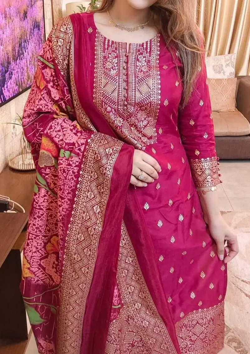 আনস্টিজ স্ক্রিন প্রিন্ট থ্রি-পিস - Contemporary Fashion