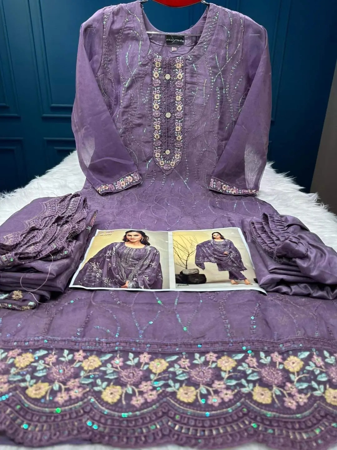 Pakistani White Gold Jorjet Three Piece - Luxe Attire