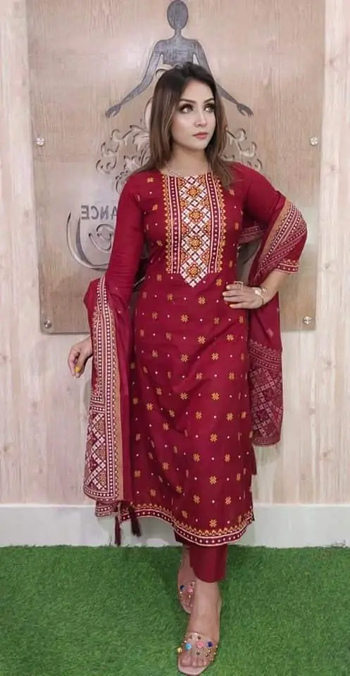 আনস্টিজ আফসান স্ক্রিন প্রিন্ট থ্রি-পিস - Ideal for Casual Outings