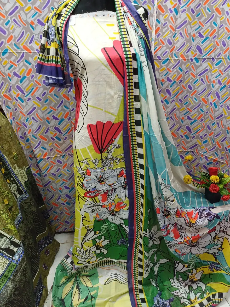 Digital Print Lone Three Piece - স্বাচ্ছন্দ্য এবং স্টাইলের জন্য