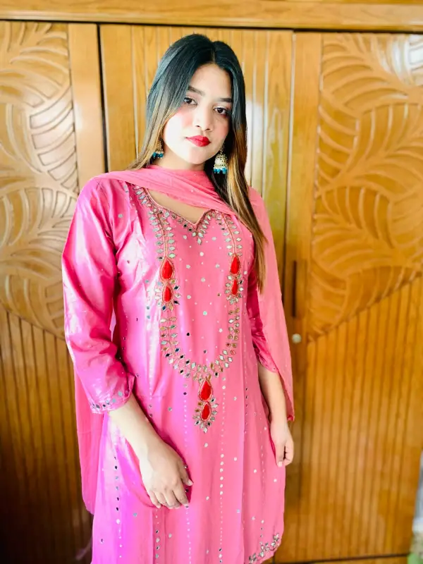 Elegant Kaarchupi Three Piece for You